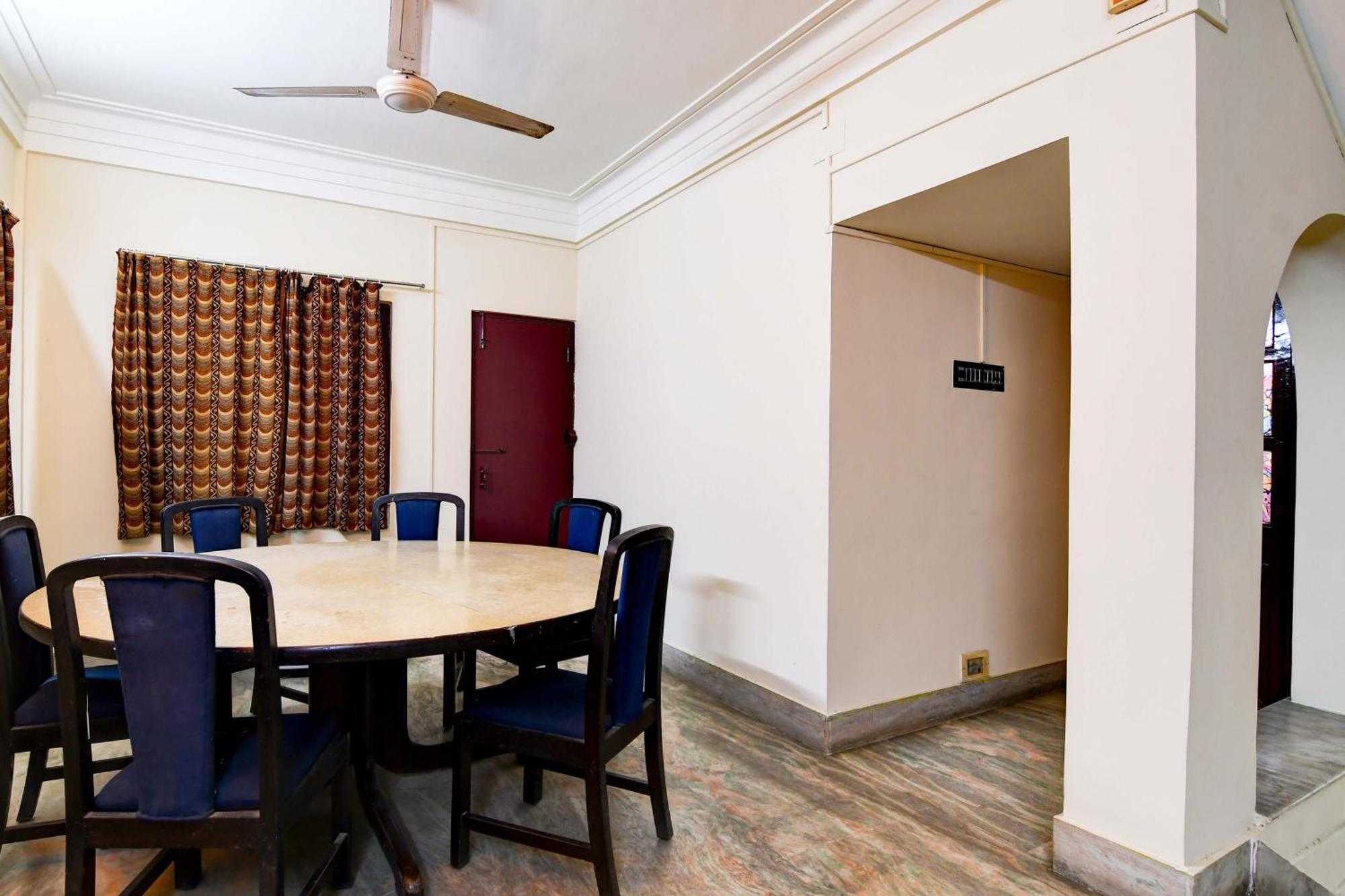 Oyo Simplex Guest House Behala Calcutta Exterior foto