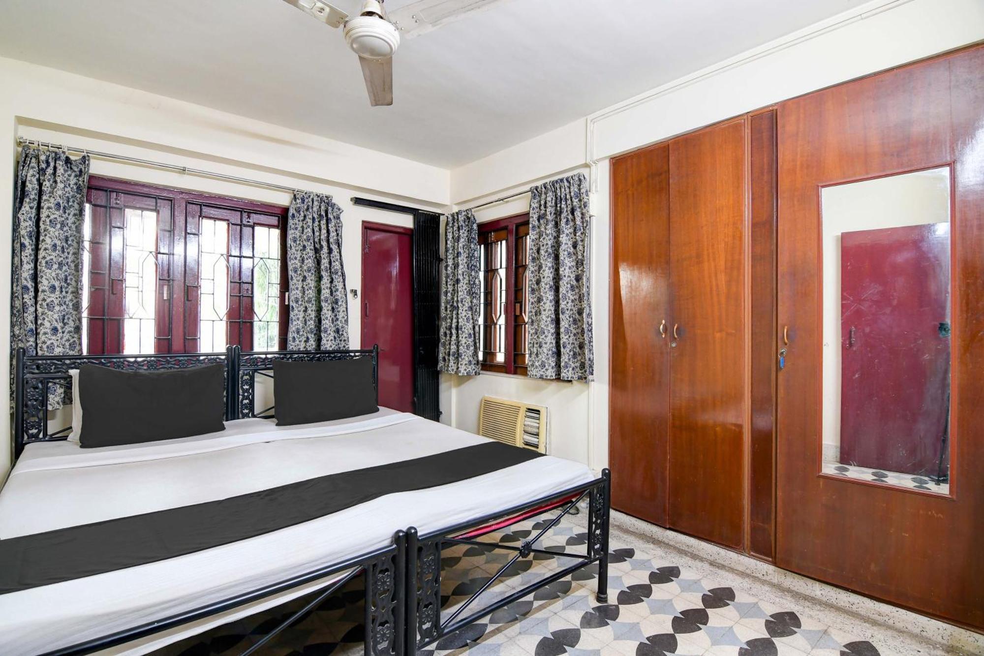Oyo Simplex Guest House Behala Calcutta Exterior foto