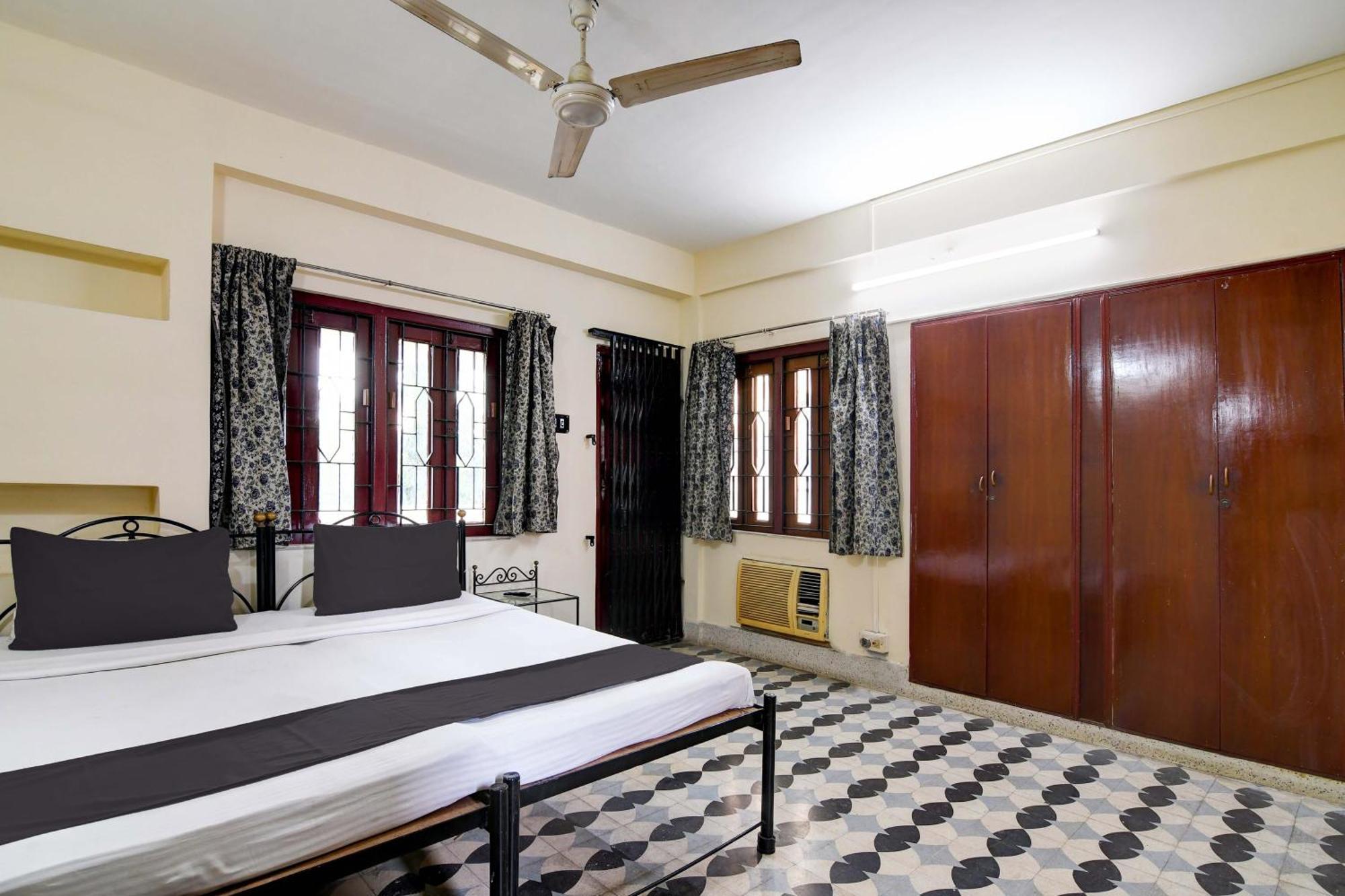 Oyo Simplex Guest House Behala Calcutta Exterior foto